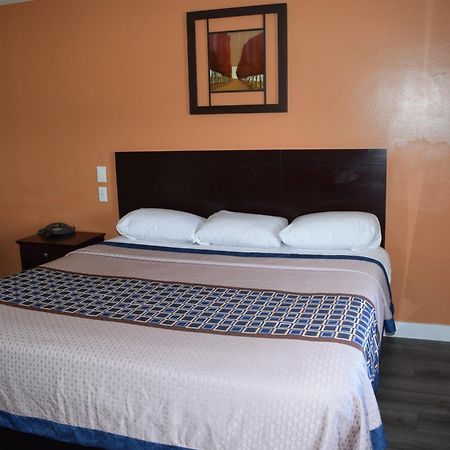 White Oaks Motel Pennsville/Carneys Point Εξωτερικό φωτογραφία