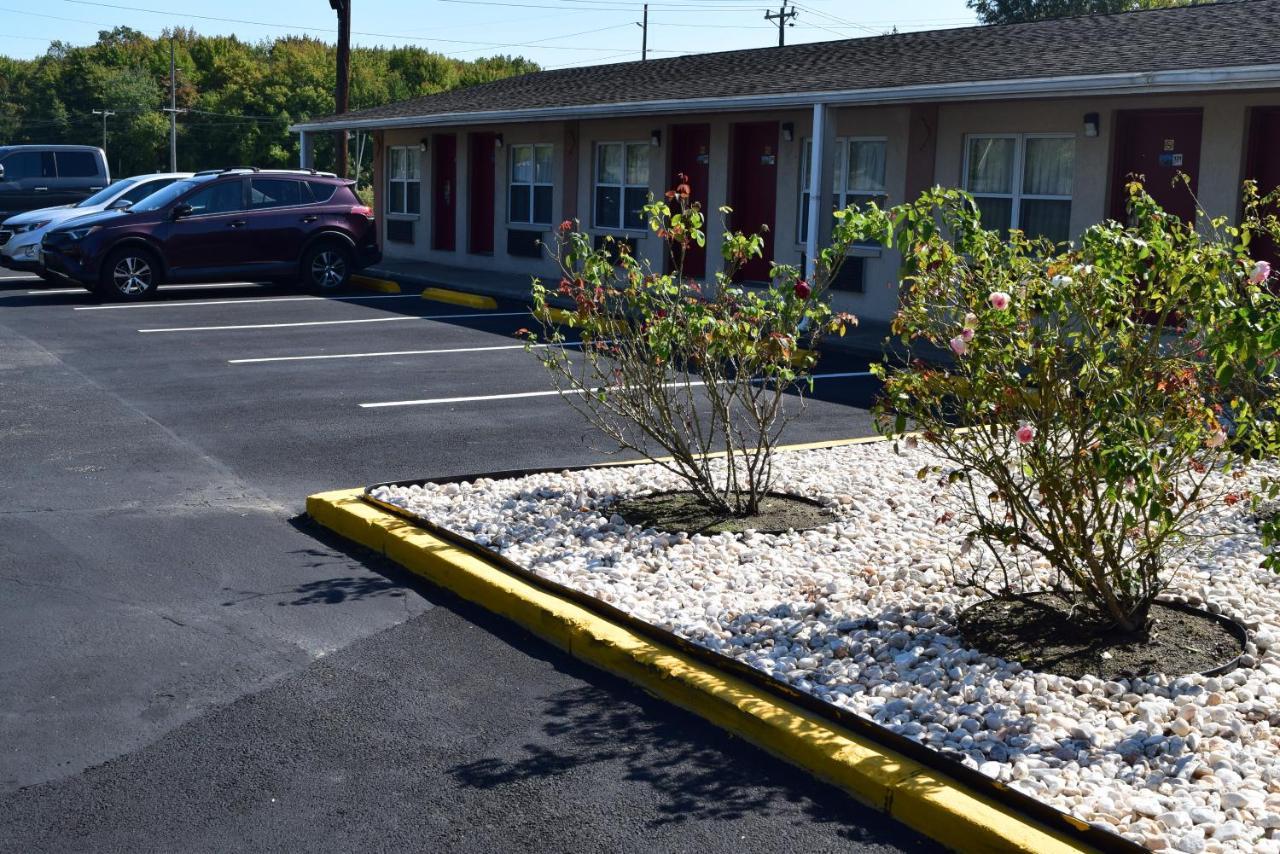 White Oaks Motel Pennsville/Carneys Point Εξωτερικό φωτογραφία