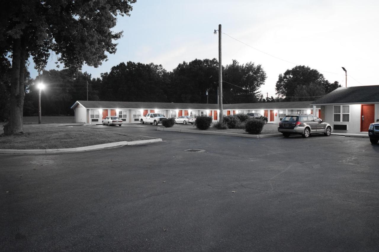 White Oaks Motel Pennsville/Carneys Point Εξωτερικό φωτογραφία