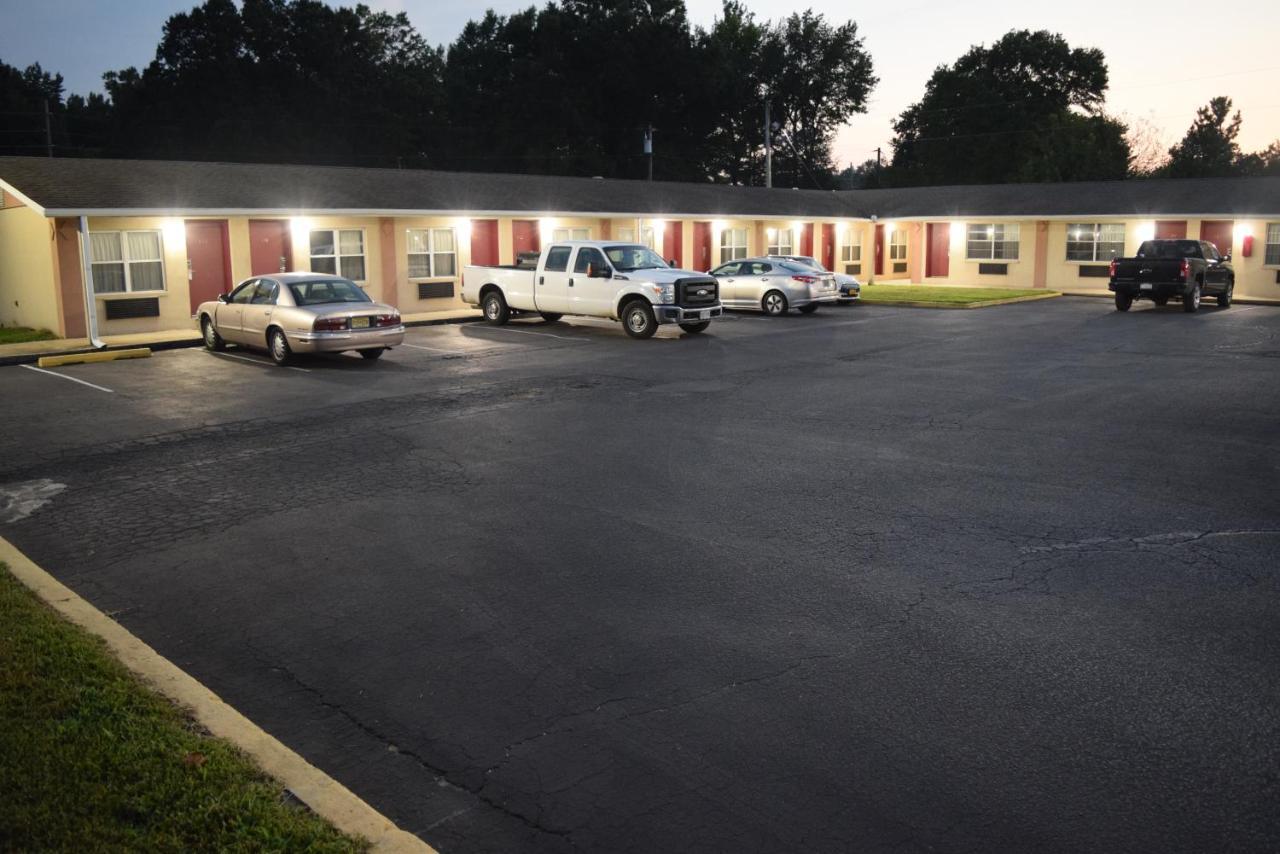 White Oaks Motel Pennsville/Carneys Point Εξωτερικό φωτογραφία